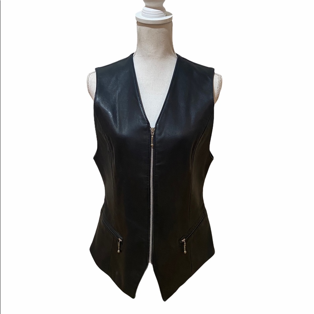 Vtg Casual Connection zip up leather black vest